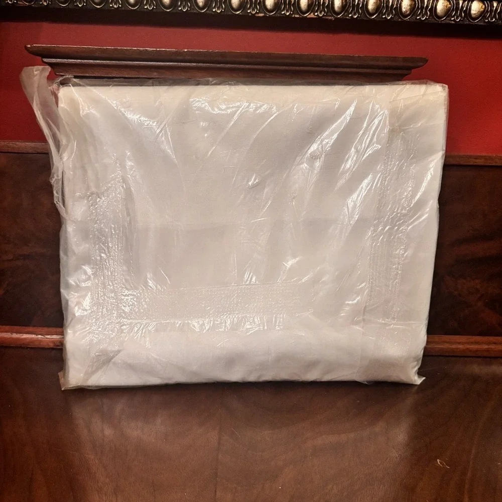 Vintage State Pride Scalloped Combed Percale Flat Sheet White 81x108 NOS USA